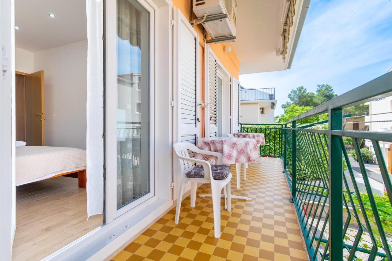Apartmani Roko Baška Voda Kültér fotó