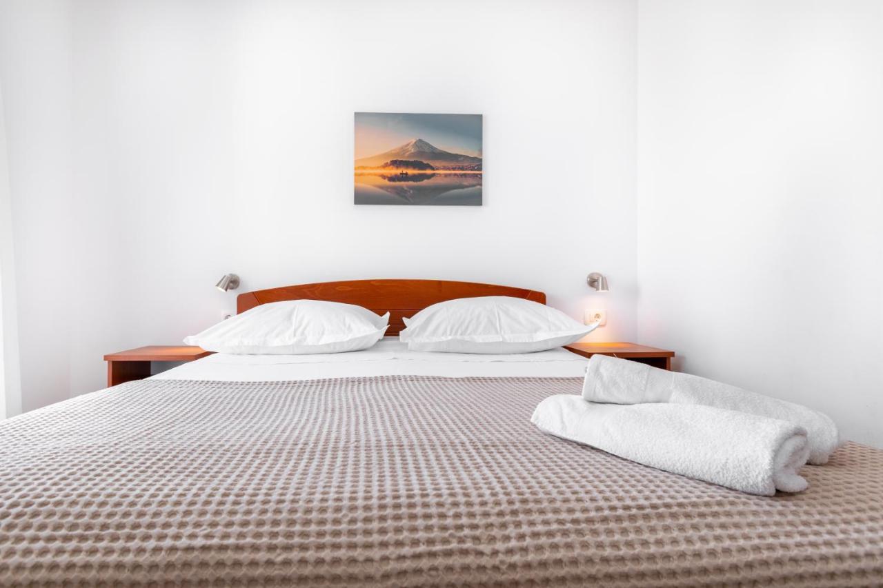 Apartmani Roko Baška Voda Kültér fotó