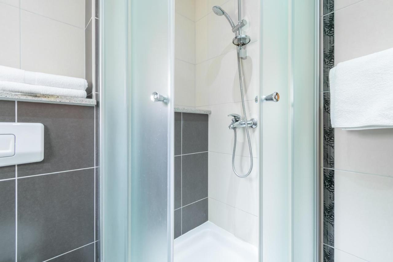 Apartmani Roko Baška Voda Kültér fotó