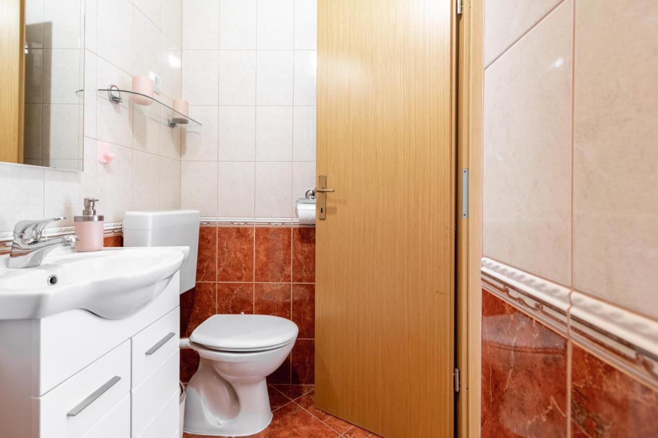 Apartmani Roko Baška Voda Kültér fotó