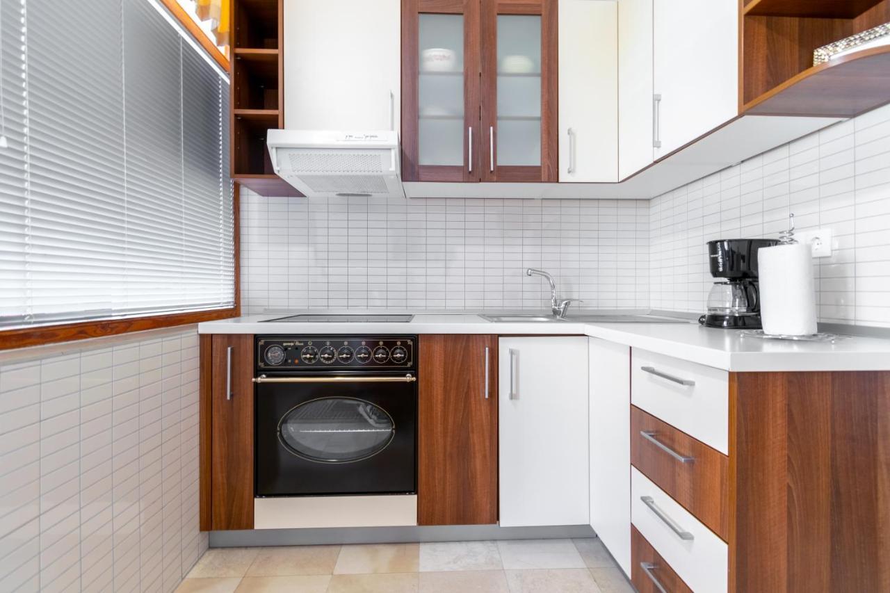 Apartmani Roko Baška Voda Kültér fotó