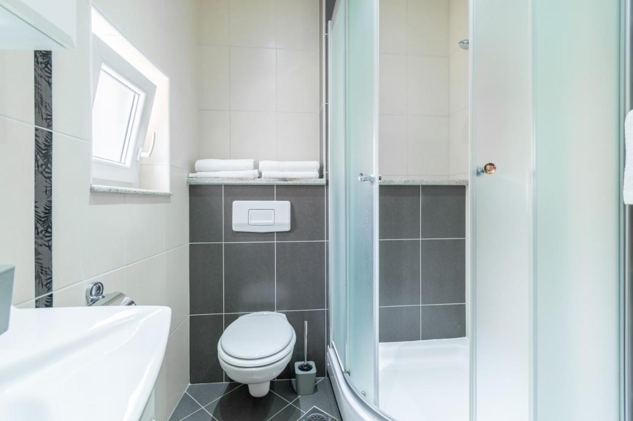 Apartmani Roko Baška Voda Kültér fotó