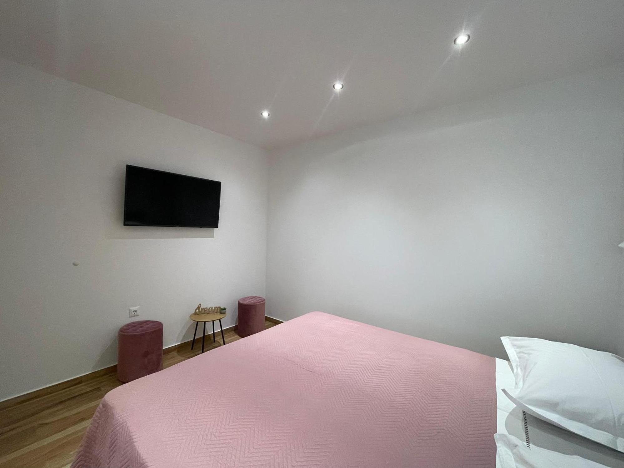 Apartmani Roko Baška Voda Kültér fotó